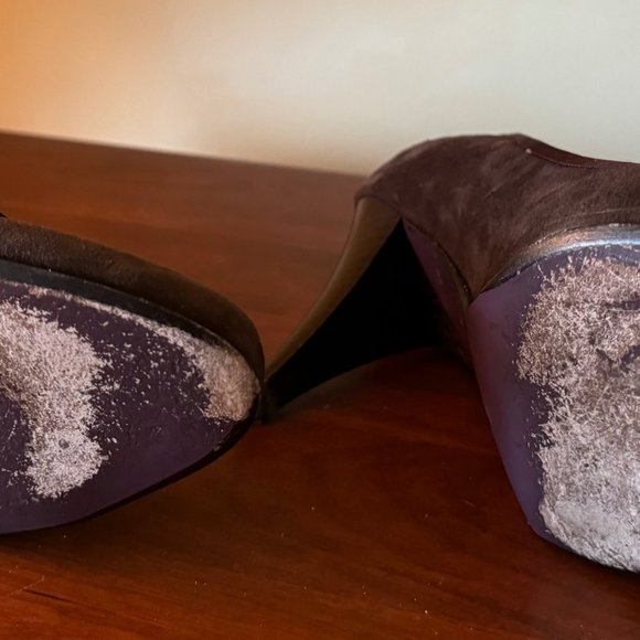 Richard Tyler Brown Suede Heels - Picture 6 of 10